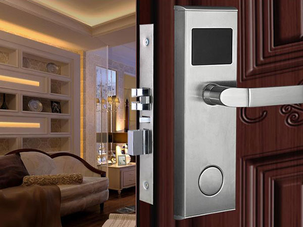 伊犁哈萨克24小时上门开锁公司